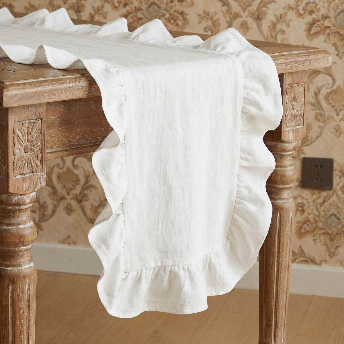 HunnmingRe Table Runner Farmhouse Ruffled Scalloped 14 x 72 Inch, White