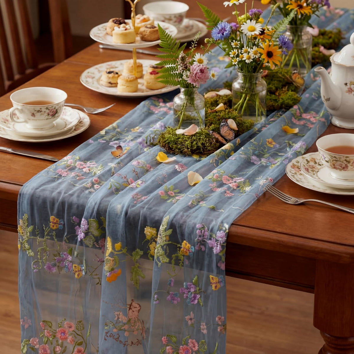 Ivory White Floral Table Runner 10ft Embroidery Tulle Wildflower