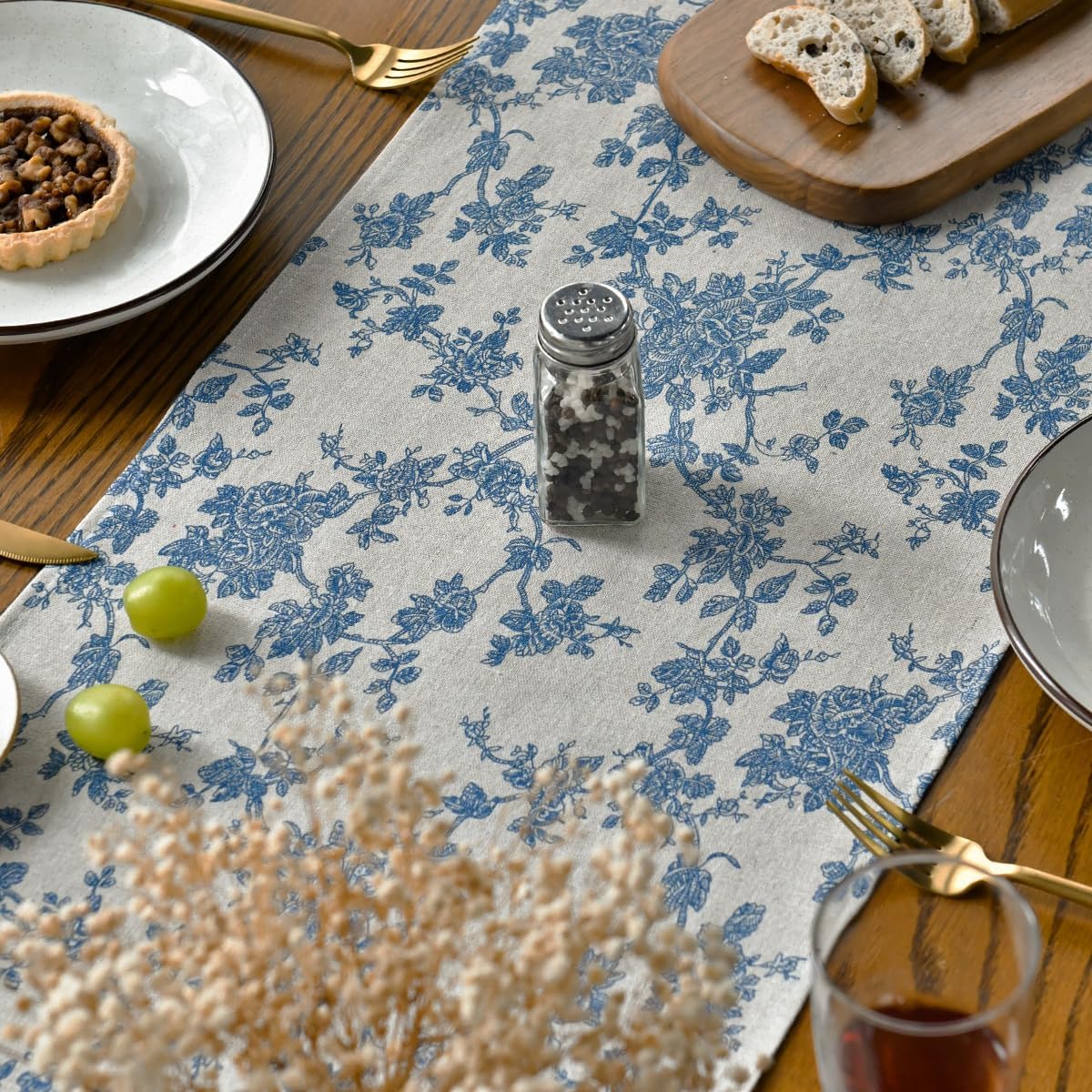 Artoid Mode Monochrome Sketch Branch Toile Textures Chinoiserie Cotton Dark Grey Table Runner, Seasonal Retro Vintage Kitchen Dining Table Decoration for Home Party Decor 13x72 Inch