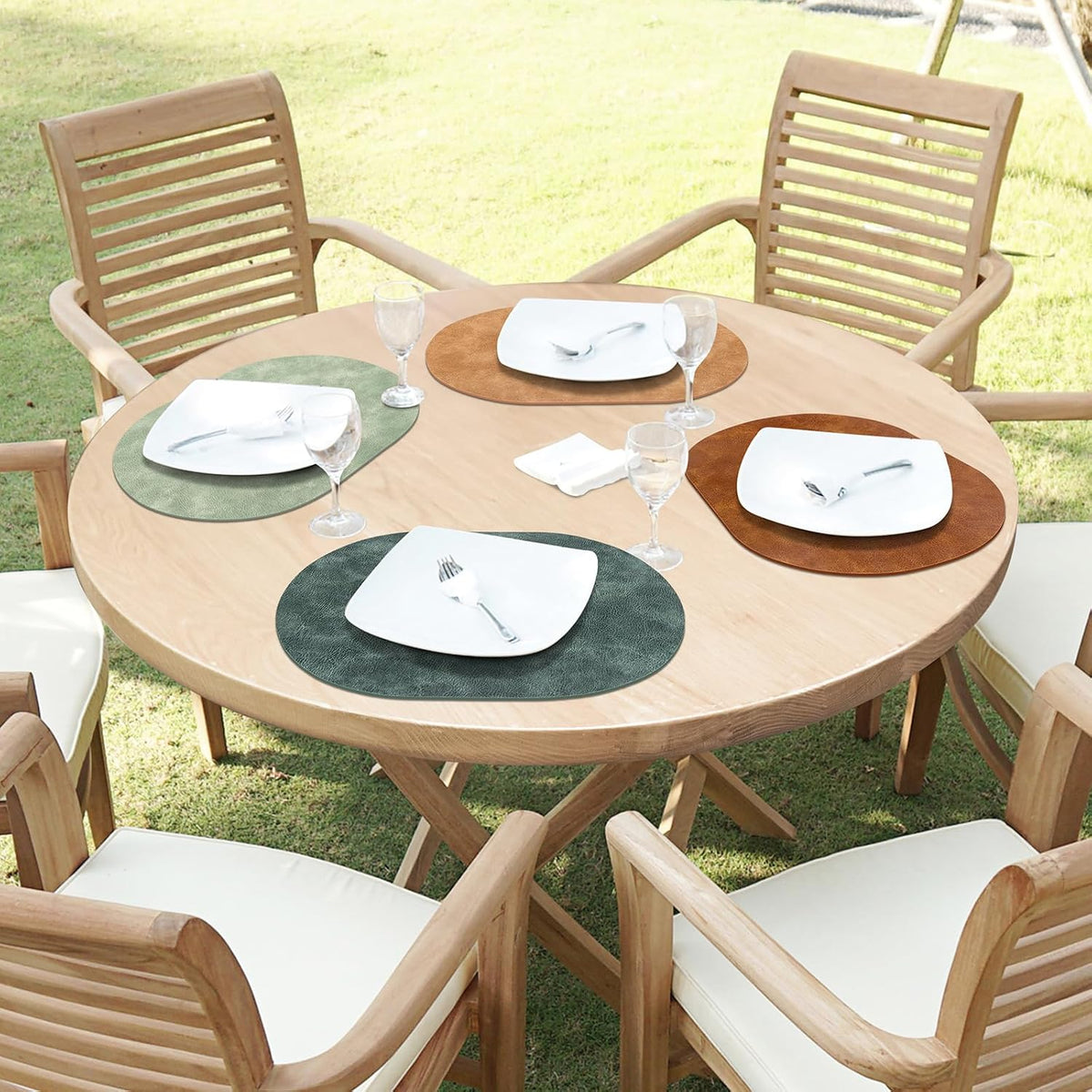 ADRIMER Placemats, Heat Resistant Oval Place Mats Set of 4 Easy to Clean