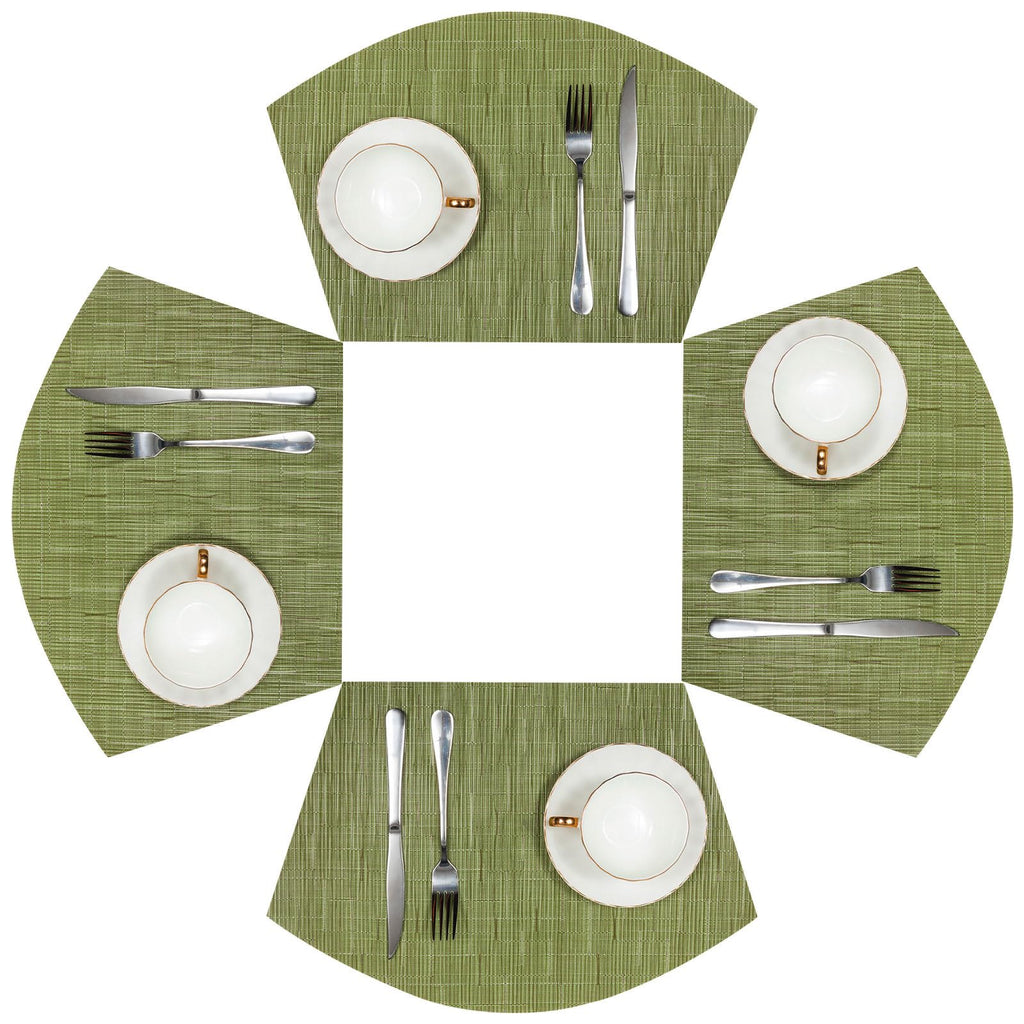SHACOS Wedge Shape Placemats Set of 4 Woven Vinyl Placemat for Round Table