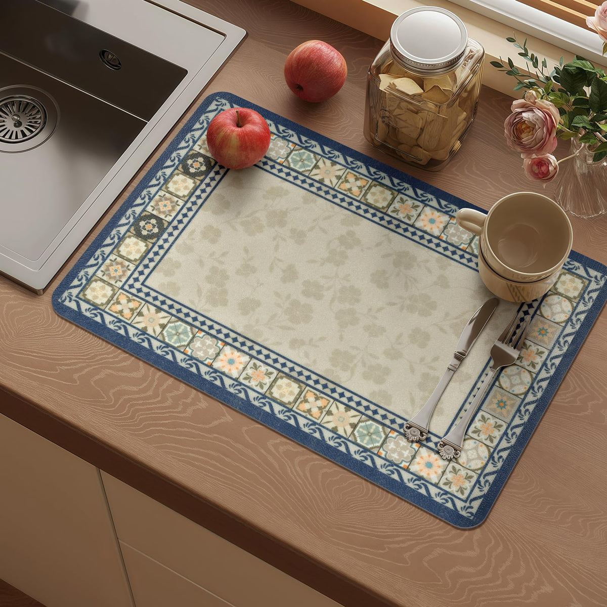 Vinyl Placemats Set of 4-12x17 Inch - Heat Resistant Washable Place Mats Waterproof Non-Slip Wipeable Table Mats for Dining Table Decor, Spring Outdoor Plastic Placemat