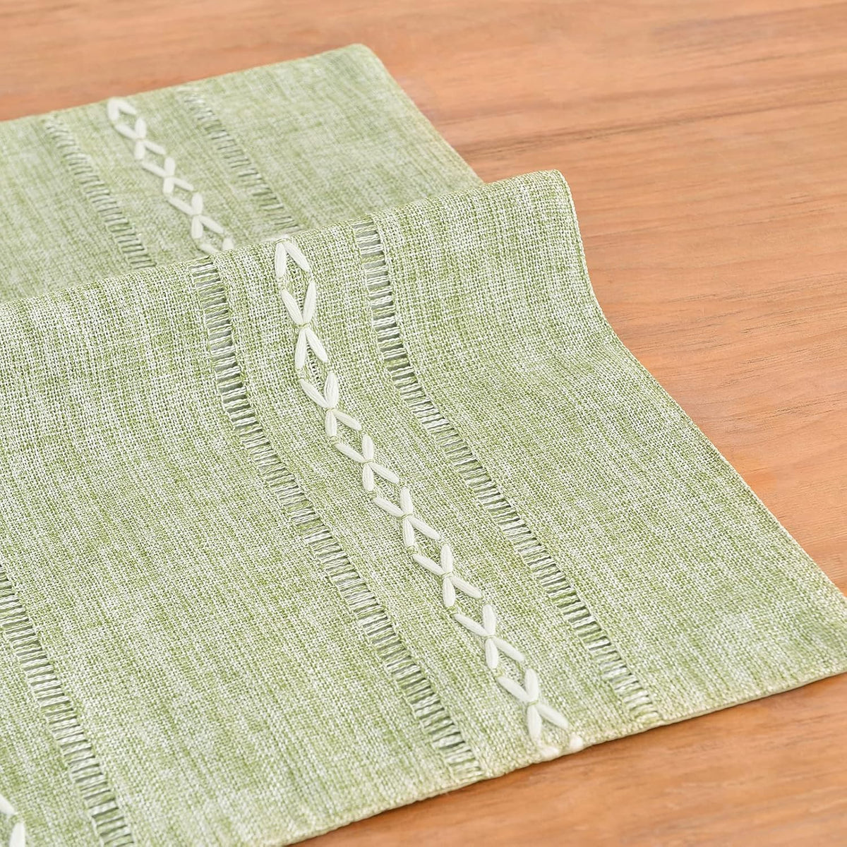 Wracra Cotton Linen Place Mats, Sage Green Embroidered Placemats Set of 4